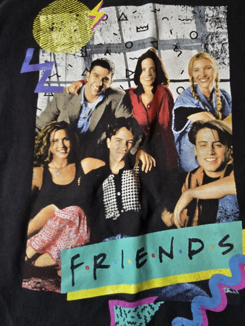 Friends Longsleeve Shirt Size Medium 7/9